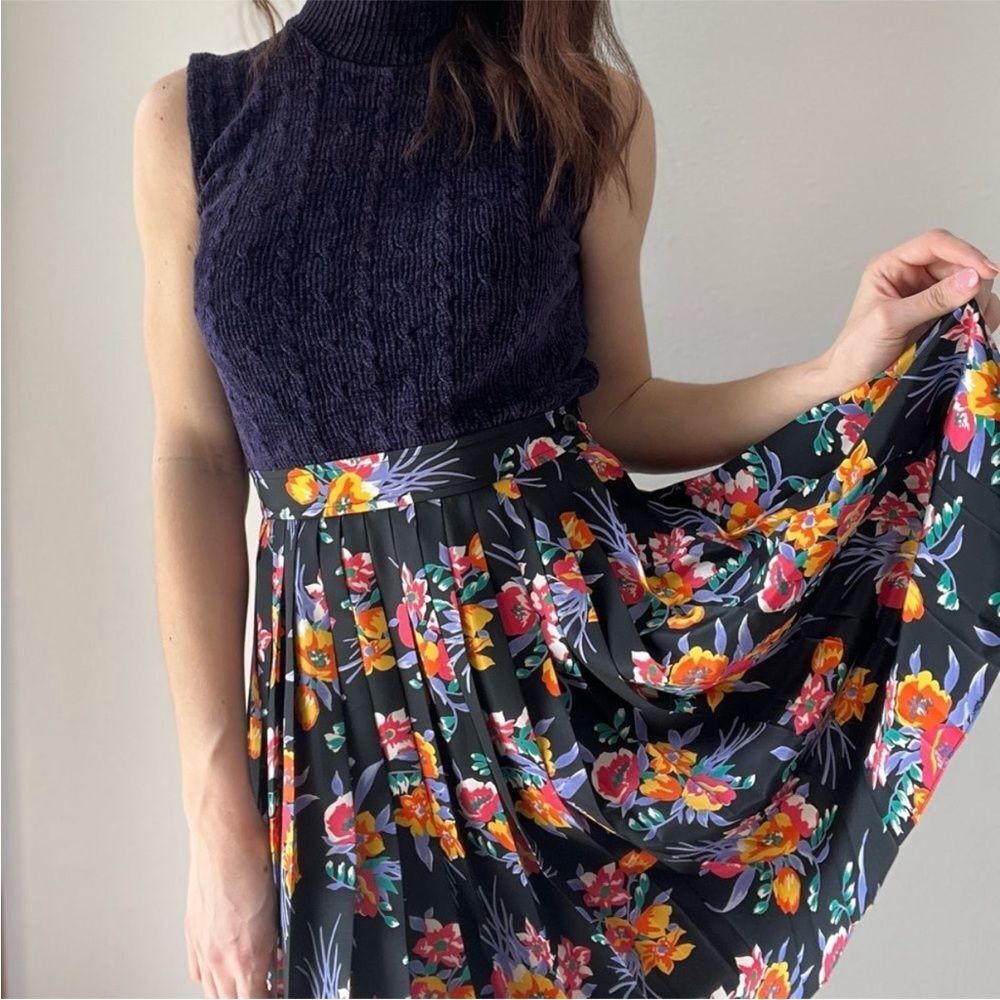 Vintage 90s Chaus Petites Floral Pleated Mini Skirt Elastic Back Waist - Picture 13 of 14